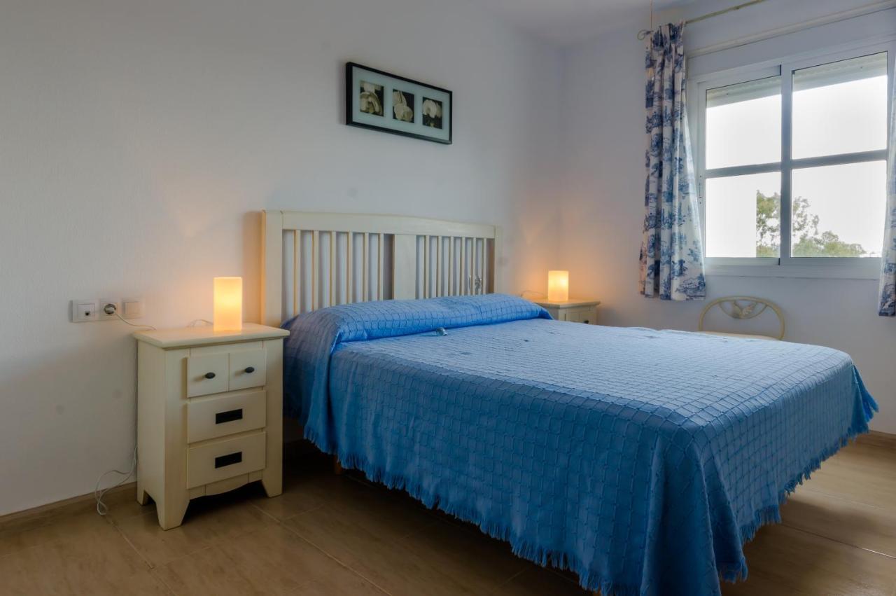 Apartamentos Rotonda Conil de la Frontera Kültér fotó